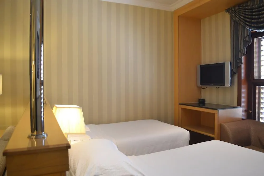 Makkah Towers Otel Mekke 5*,